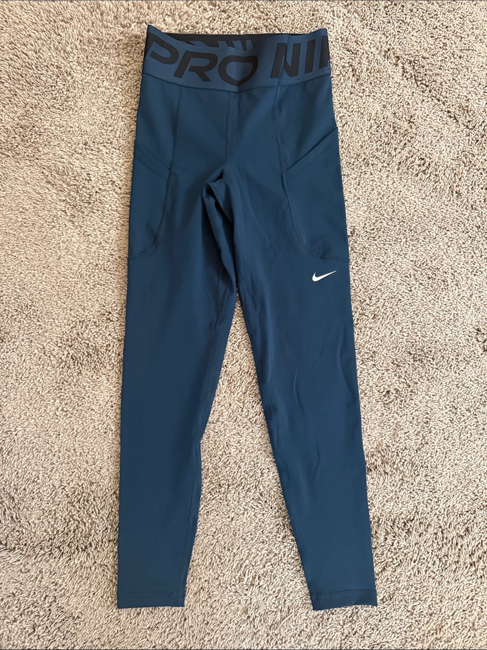 Nike Pro High-Rise Leggings in navy